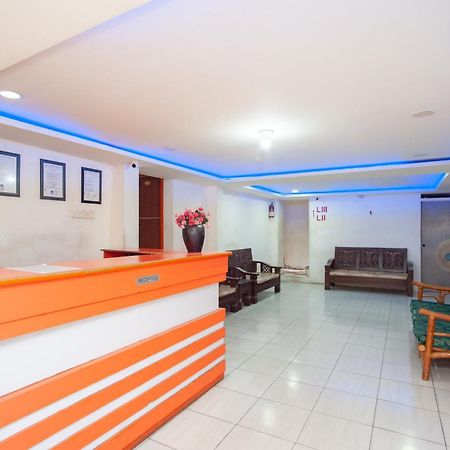 Hotel Reddoorz Near Jalan Jenderal Sudirman Palembang Zewnętrze zdjęcie